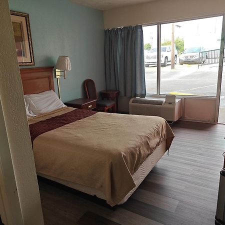Countryside Inn Motel Richmond Room photo